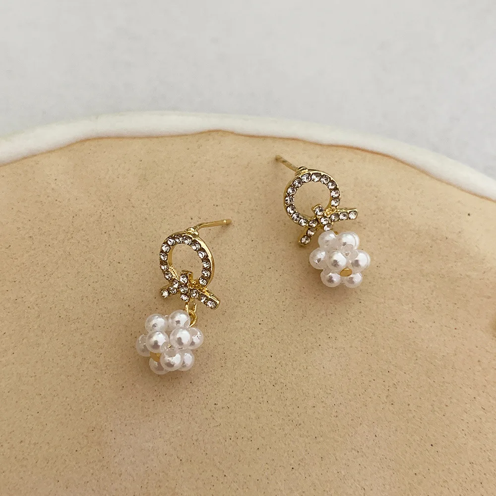 

Gold Colour Earrings Pearl Pendant Inlaid with Multiple Zircon Charm Earring for Women Party Accessories