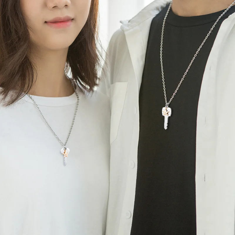 

CH-177 New key diamond titanium steel necklace classic stainless steel couple pendant men and women clavicle chain wholesale