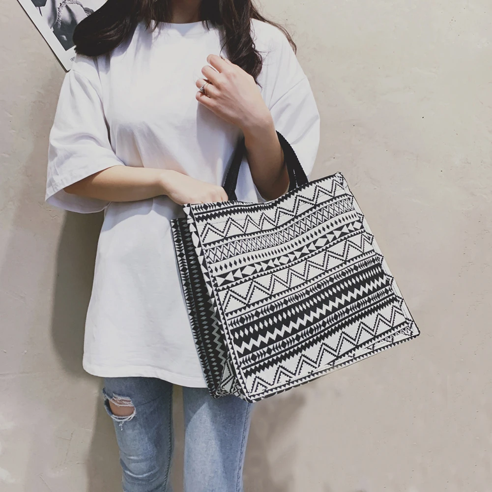 

Fashion Large Capacity Ladies Beach Bag Women Canvas Pattern Printing Large Capacity Tote Shopping Shoulder Bag