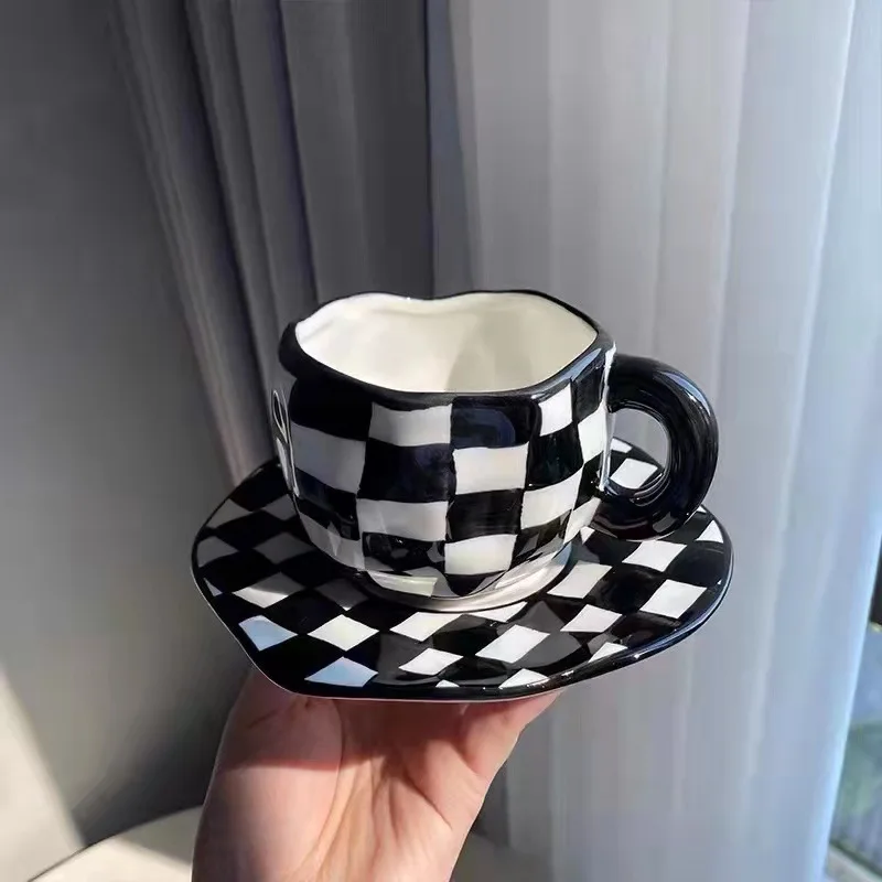 

NewIns Style Retro Hand-squeezed Coffee Cup and Saucer Afternoon Tea Ceramic Cup Round Hand-painted Checkerboard Cup Coffee Mug
