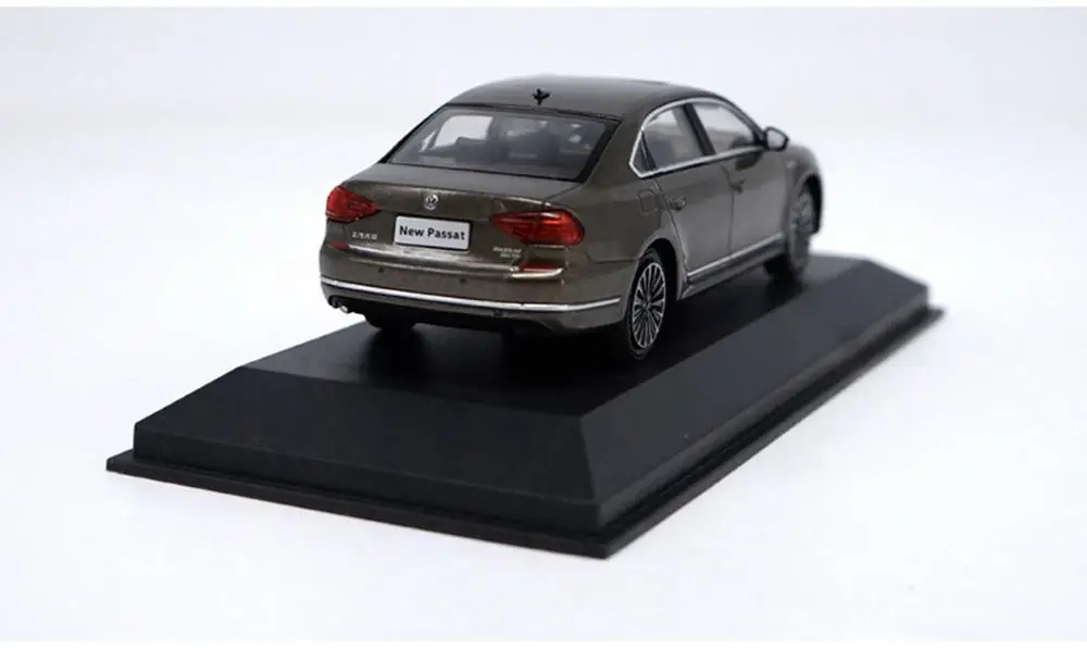 Коллекционная Золотая Модель автомобиля Volkswagen Passat GP 1/43 коллекционная игрушка 2016