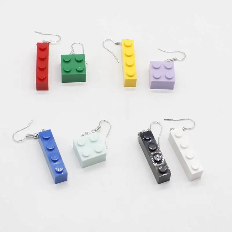 Забавные разноцветные строительные блоки полимерные серьги асимметричные