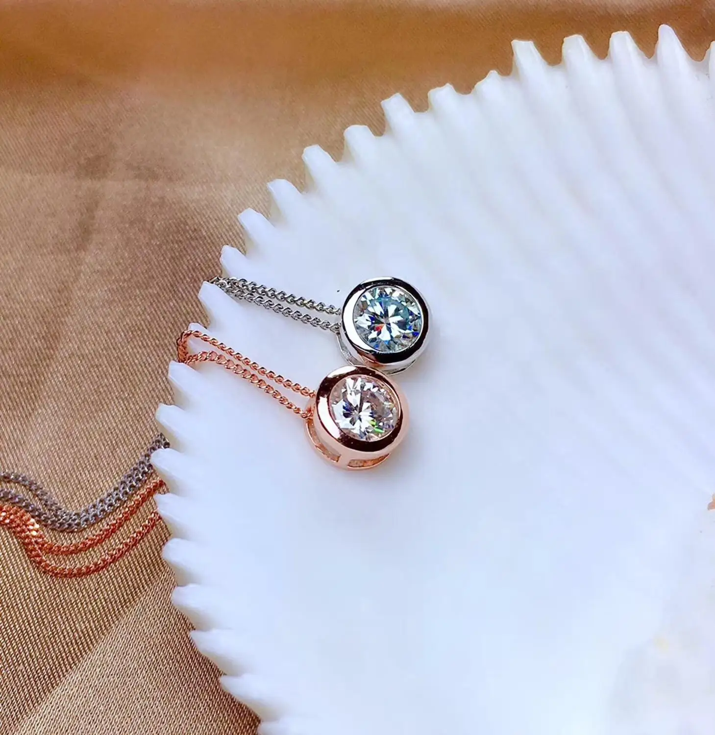 

recommend:classic crackling moissanite gemstone pendant for necklace fine jewelry shinny natural gem silver rose gold color gift