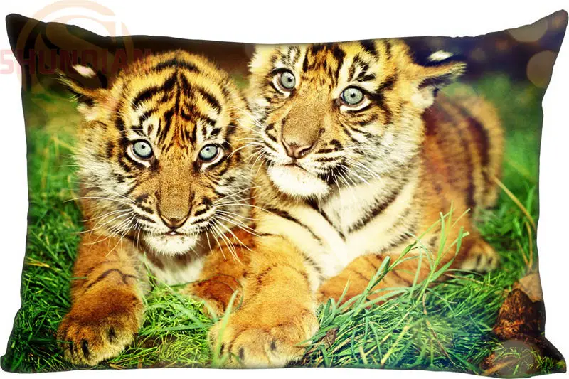 Наволочка под заказ 45x35 см (одна сторона) тигр прямоугольная молния Удобная