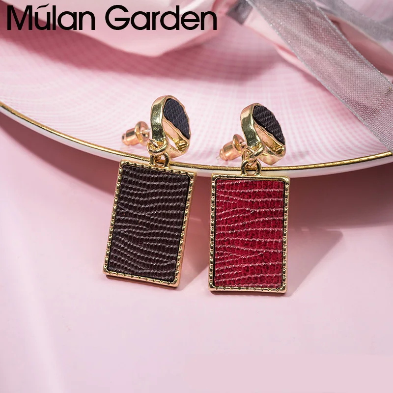 Модные красные черные серьги из искусственной кожи со змеиной кожей для женщин