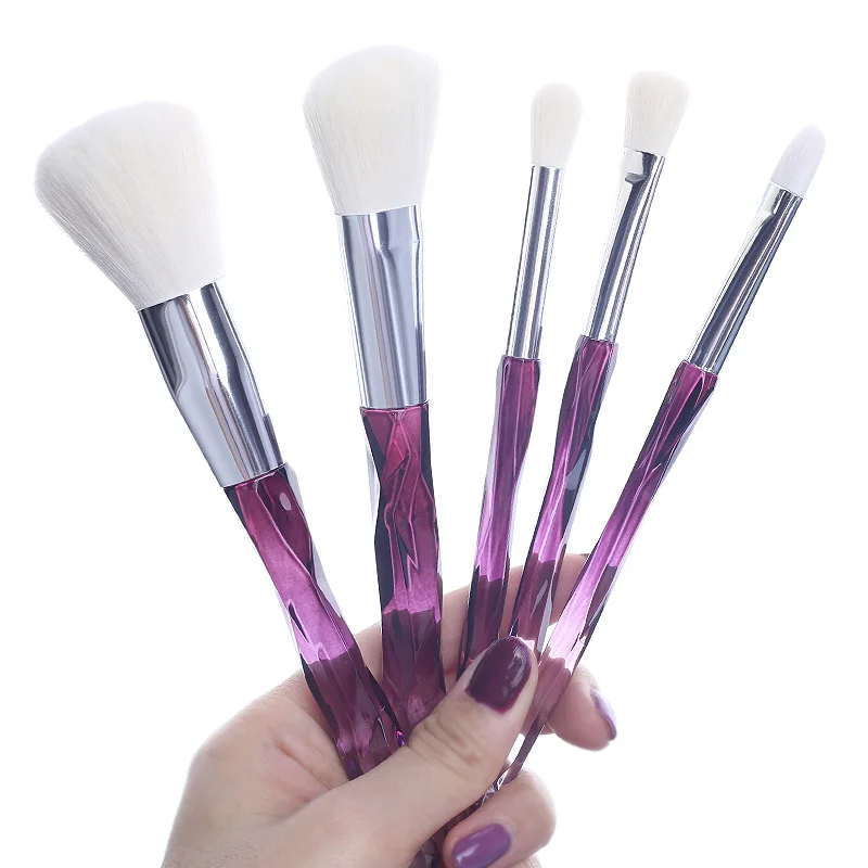 

5pcs/lot Professional Makeup Brushes Soft Set Of kits For Highlighter Cosmetic Powder Foundation Eye Shadow Cosmetics Eyebrows