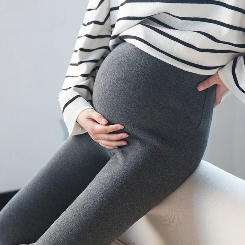 Женские бархатные зимние брюки сохраняющие тепло однотонные завышенная талия