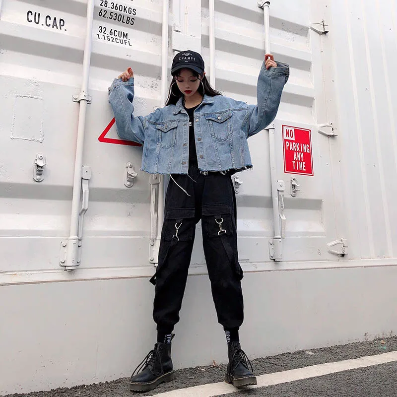 Укороченная джинсовая куртка женская в стиле бойфренда уличная одежда на осень и