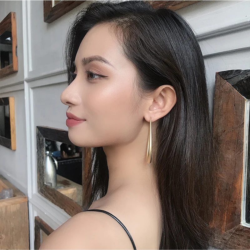 Женские серьги-кольца AOMU корейские круглые серьги золотого и металлического