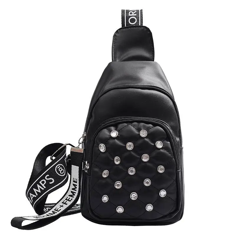 Нагрудная сумка с вышивкой ромбиками для студентов спортивная на плечо карманы