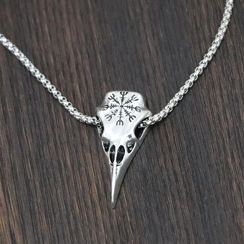 

Nordic Mythology Viking Skull Crow Pendant Men's Amulet Necklace Fashion Personality Boys and Girls Jewelry Necklace Gift