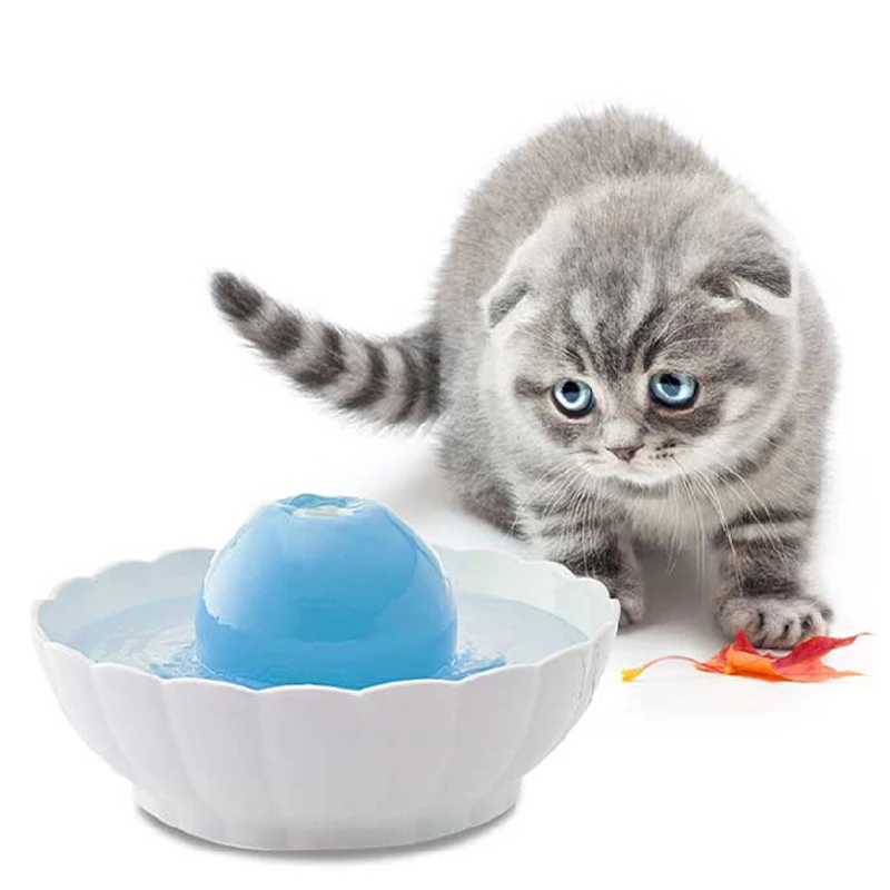 

Керамический диспенсер для воды для домашних животных 2 л, диспенсер для воды для кошек, бесшумная живая вода, поилка для кошек и собак, портативные мини-принадлежности для домашних животных