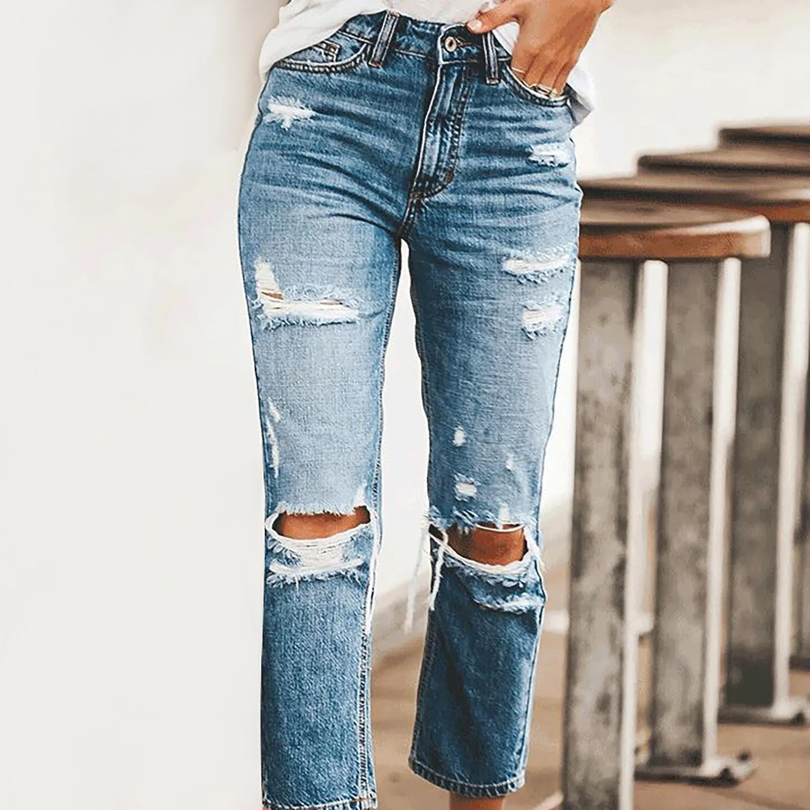 

2021 Trendy Denim Pants Women Ladies Streewear Jeans Cute Distressed Straight Jeans Long Pant with Hole Ladies Casual Trousers