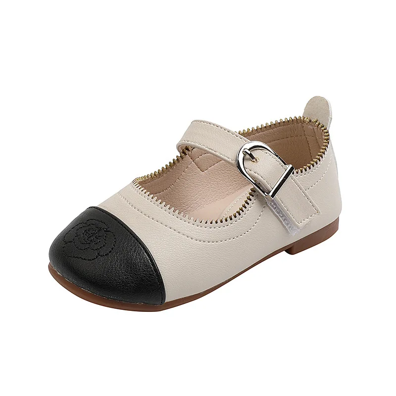 

New Arrival Children's Leather Shoes for 2021 Summer Color Matching Zipper Side Carving Flowers Soft Soled Girls Casual Shoes