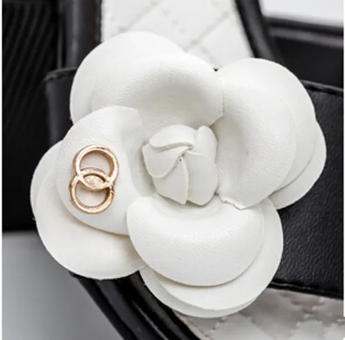 2019 г. Летние новые дизайнерские модные сандалии без застежки шлепанцы принцессы