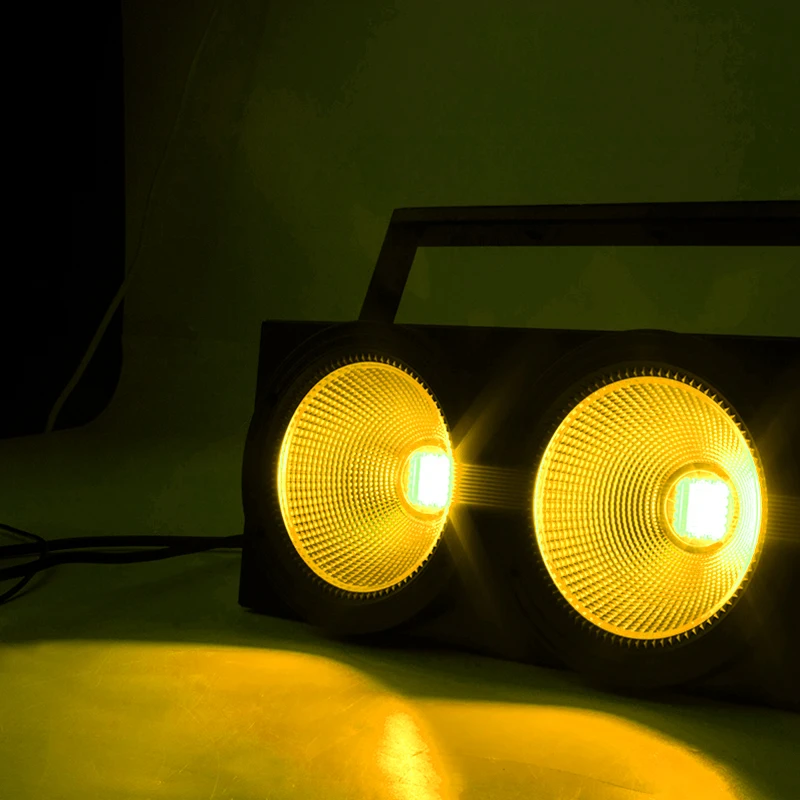 Светодиодный светильник 2 глаза 200 Вт холодный теплый белый COB DMX512 сценический