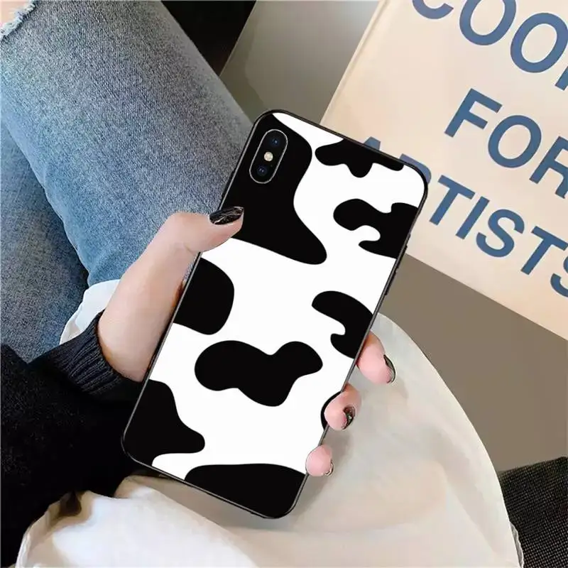 

White Black Cow Symbol Pattern Print Phone Case for iPhone 11 12 pro XS MAX 8 7 6 6S Plus X 5S SE 2020 XR mini