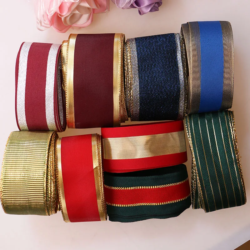 Красно-зеленая лента 5 ярдов 4 см для упаковки подарков своими руками в Пномпень |