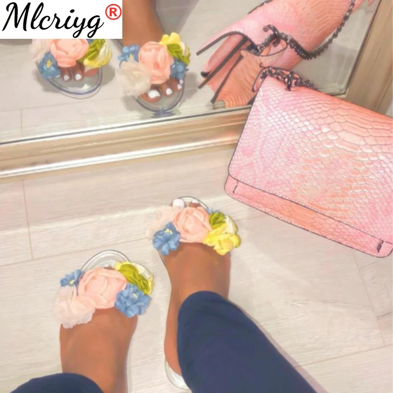 

Women Floral Jelly Shoes Women's Flat Applique Slipper Summer 2021 Woman Transparent Outdoor Sandals Ladies Soft Female Footwear