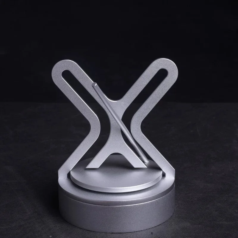 

Hyperbolic Rotating Office Study Desktop Chaotic Perpetrator Alloy Ornaments Creative Living Room Simple Decor Home Decore