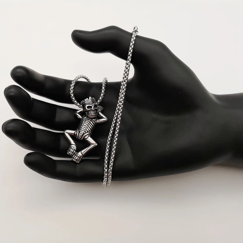 VIntage 5 mini crown skeleton pendant necklace 316L stainless steel men Gothetic skull necklace Skeleton jewelry