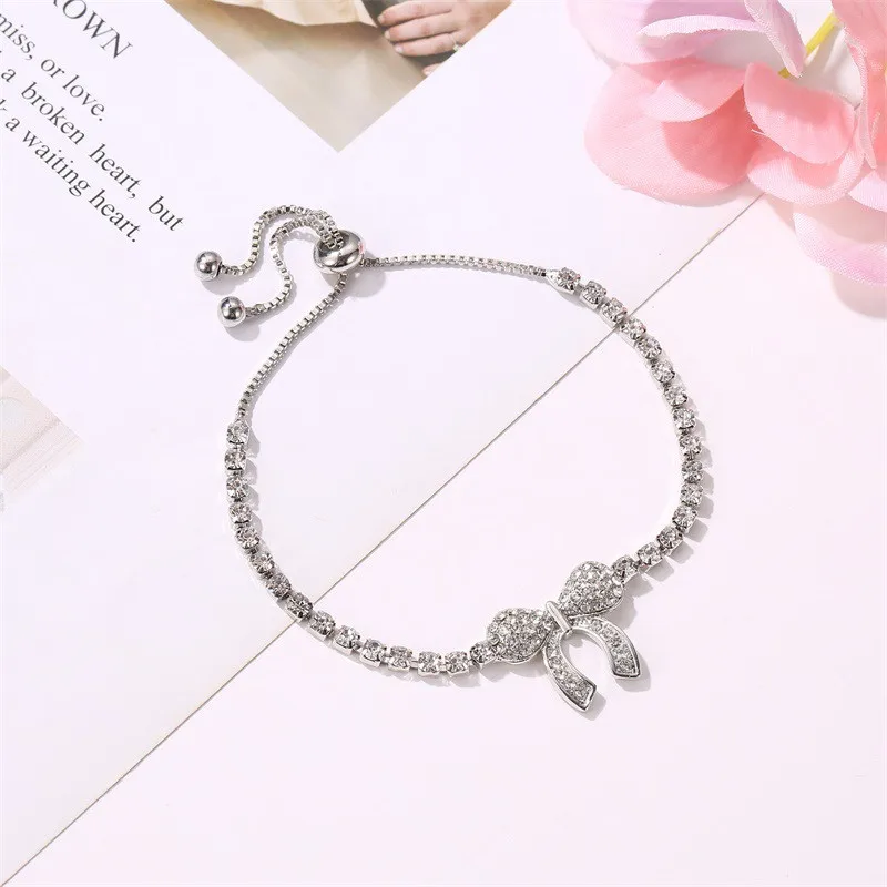 

Romantic Sweet Butterfly Bracelets For Women Brand Jewelry Party Bracelets Ladies Rose Gold Female Women Accessories Rhinestone