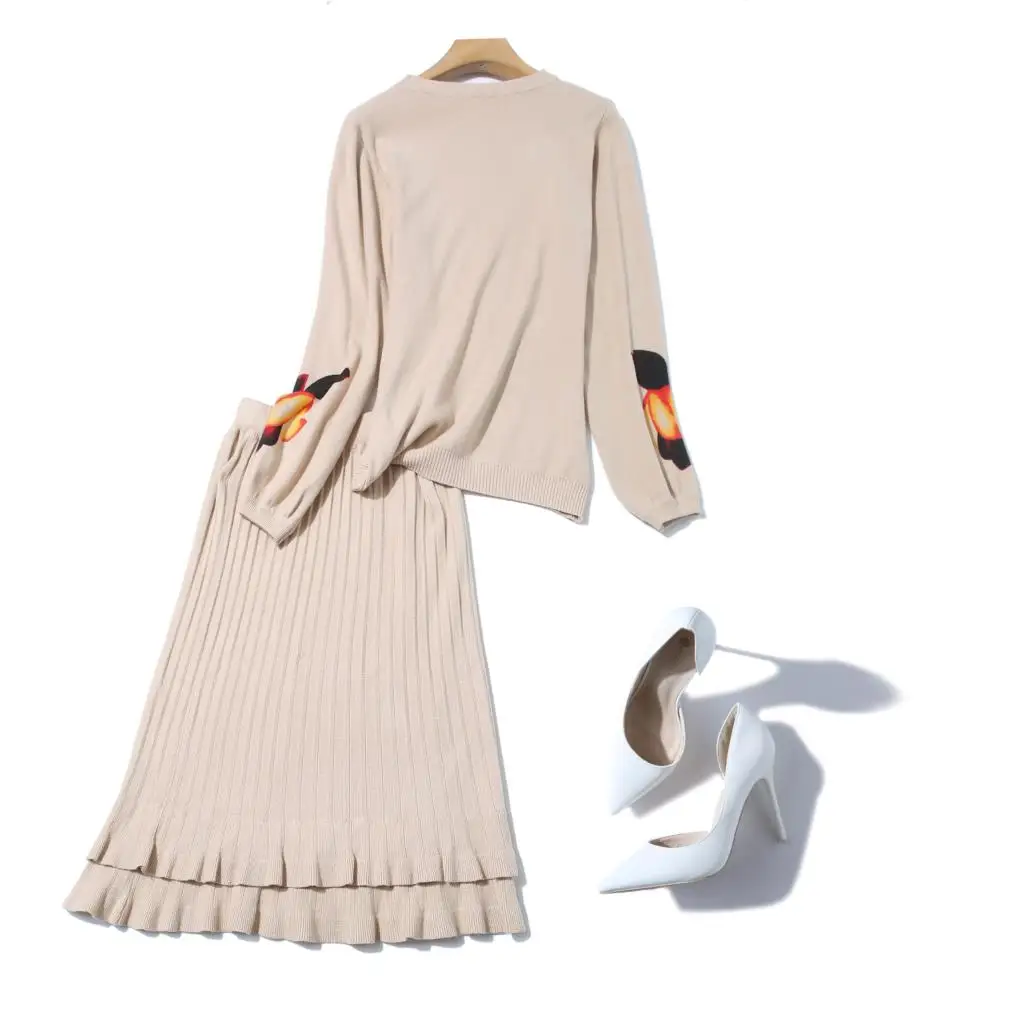 

Women Office Knitted Skirt Suit 2021 Spring Lady Flower Printed Hollow Out Sweater Top + Ruffles Midi Skirts Sets Two Pieces Set