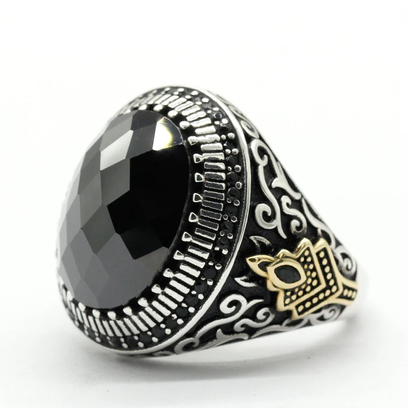 

S925 Sterling Silver Punk Style Oval Natural Black Zircon Men's Ring High-end Jewelry