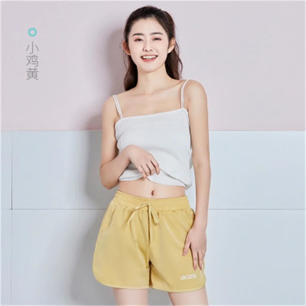 Шорты женские с завышенной талией свободные тонкие трехконечные брюки Hots в