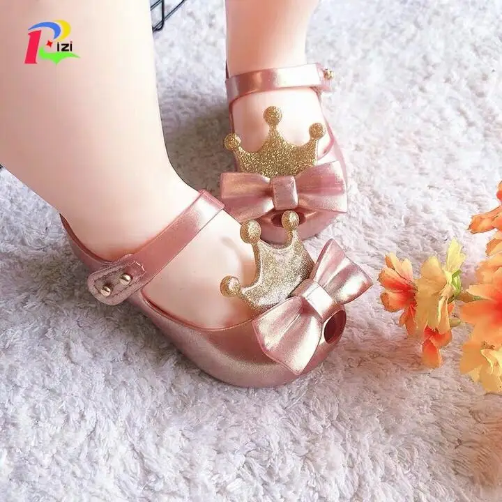 Mini Melissa/сандалии для девочек; коллекция года; Летняя обувь с рисунком Микки и Минни; прозрачная обувь; сандалии для девочек; нескользящие детские сандалии для малышей