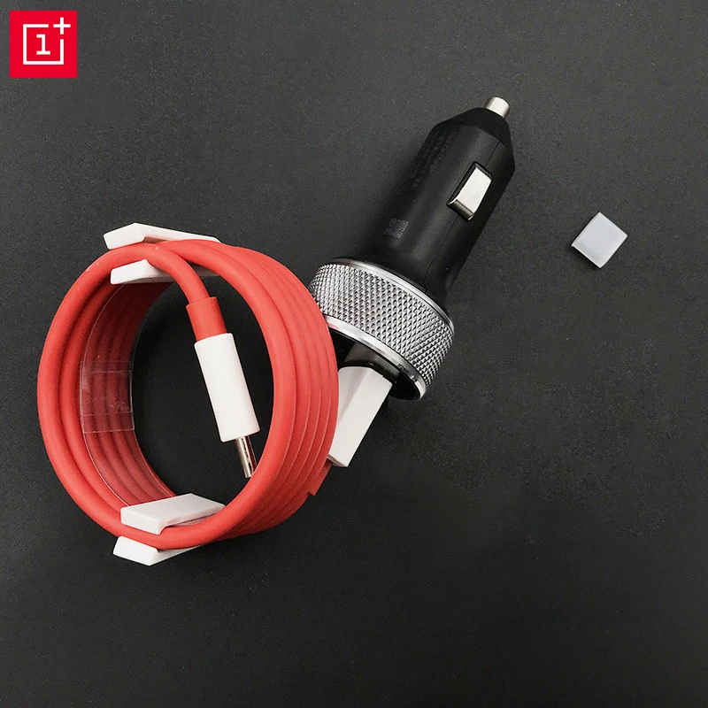 Фото Оригинальное автомобильное зарядное устройство oneplus 6T 1 м с красным тип-c кабелем Оригинальное автомобильное зарядное устройство oneplus 6T 1 м с красным тип-c кабелем