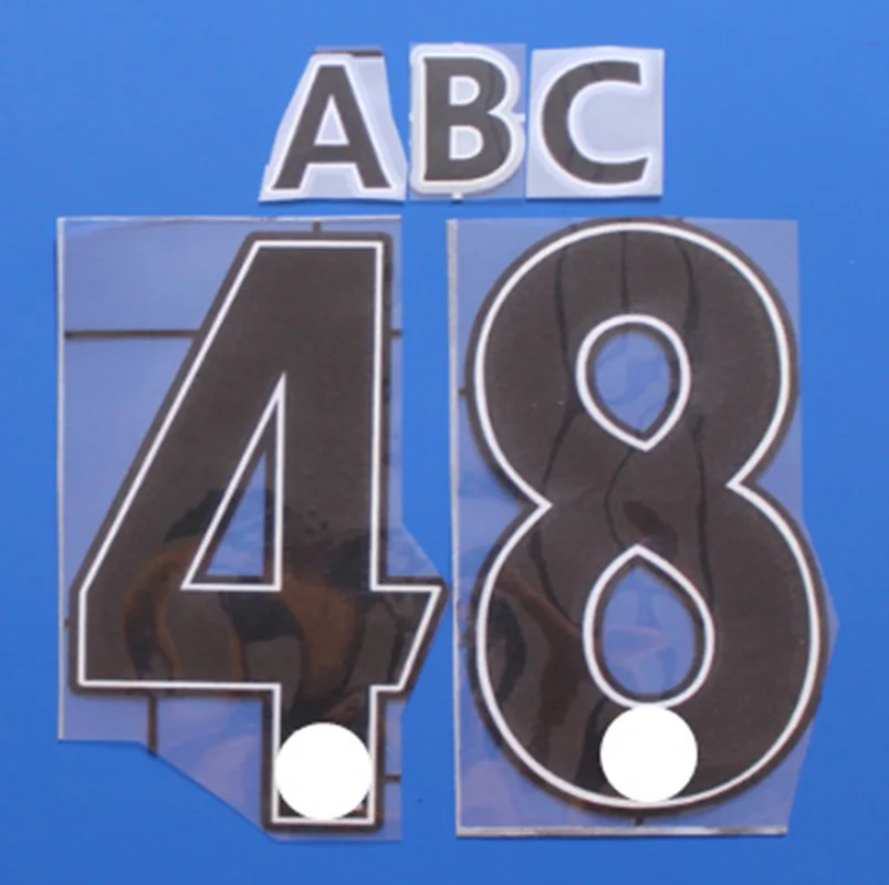 

2006 - 2016 Velvet material Retro BERGKAMP GIGGS KEANE HENRY ROONEY BECKHAM Nameset Number Printing Heat Transfer Badge