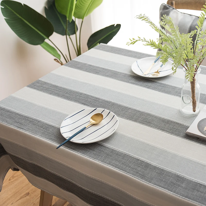 

Скатерть для обеденного стола из хлопка и льна