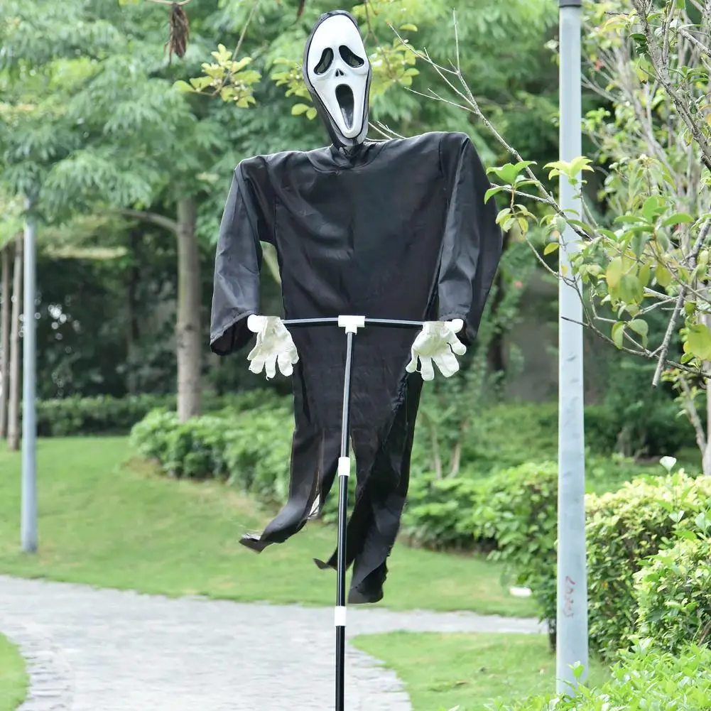 

DIY Scarecrow Halloween Unique Horror Hanging Scarecrow Creative Garden Decoration Scream Ghostface Scarecrow Outdoor Decor