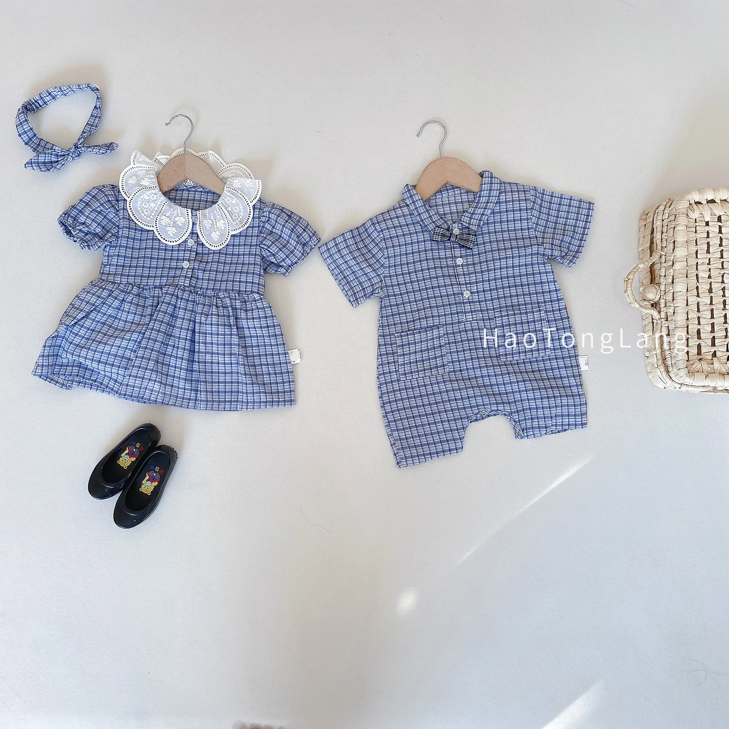 Детский комбинезон с коротким рукавом летний детский в клетку для брата и сестры