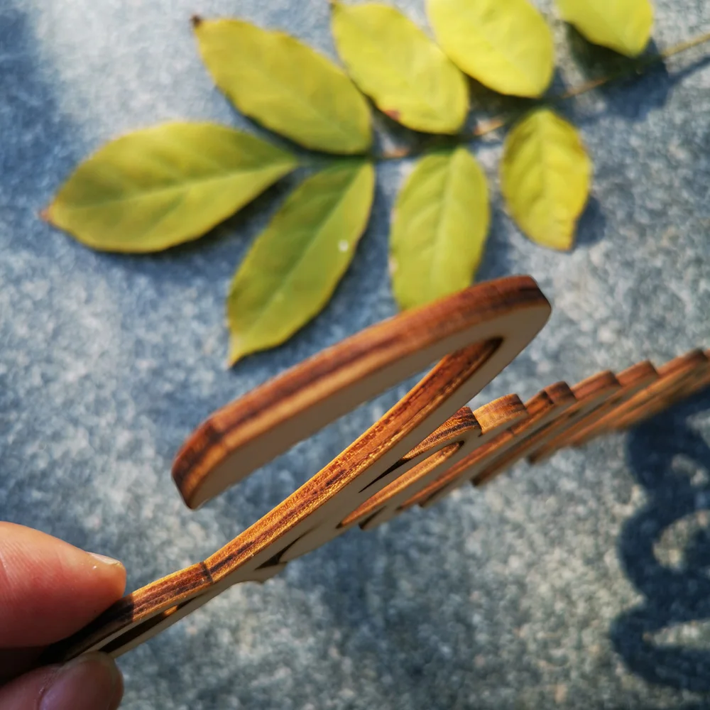 Деревянный настенный знак с именем ребенка персонализированный шрифт для