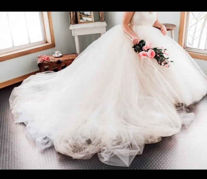 2020 Fabulous Lush Bridal Tulle Skirts With Train Custom Made Pussy Tulle Skirts Women Ruffles Elastic Tutu Ball Gowns To Party