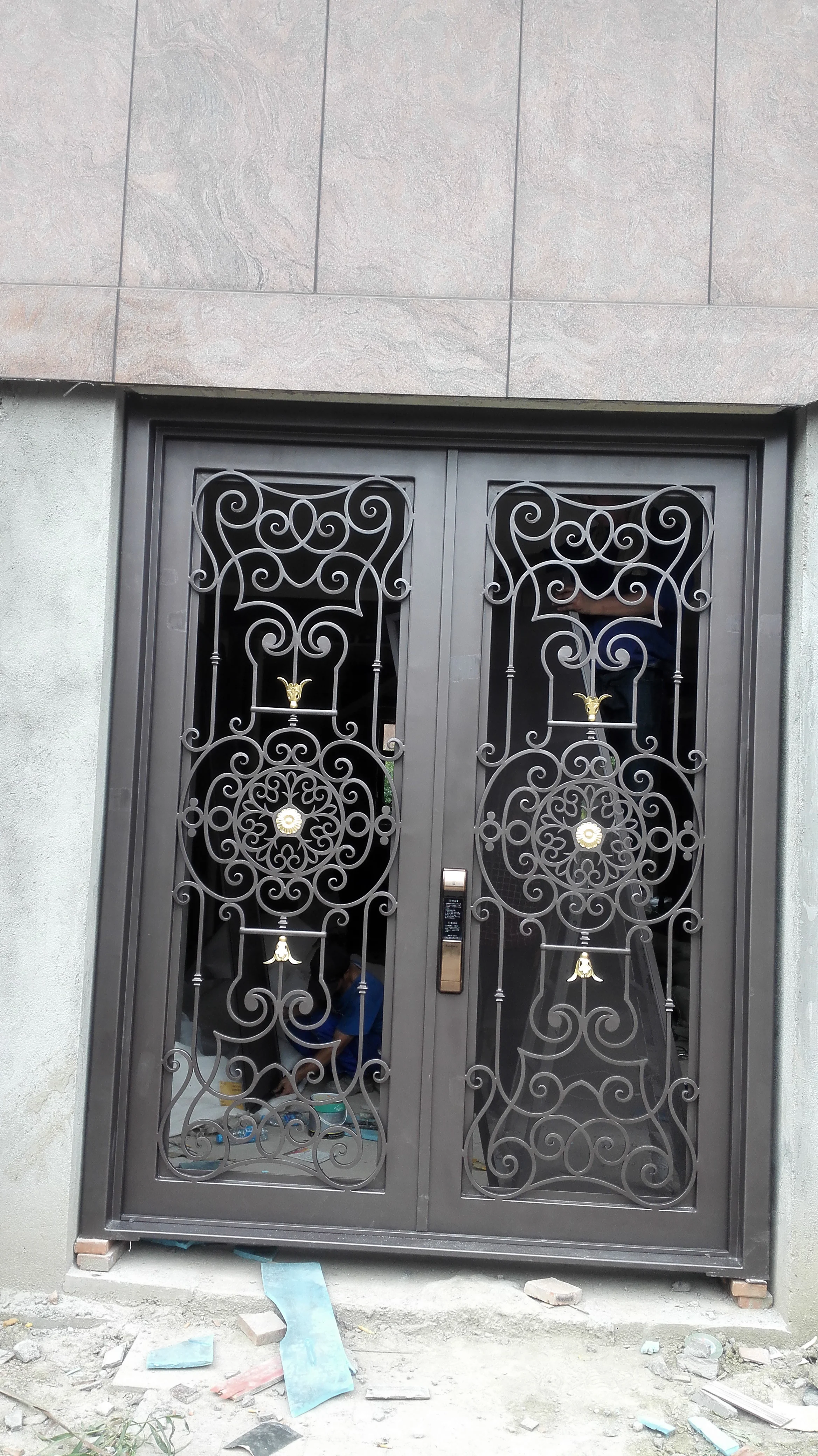 

Shanghai Hench Brand China Factory 100% custom made sale Australia iron entry doors with sidelights