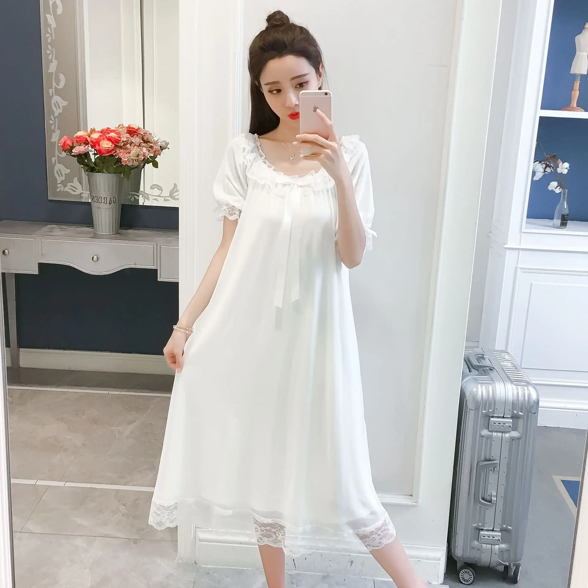 Summer Nightdress Women's Thin Short Sleeve Sweet Ice Fairy Palace Style Lace Sexy Nightgown Homewear Female Sleepwear Nightwear