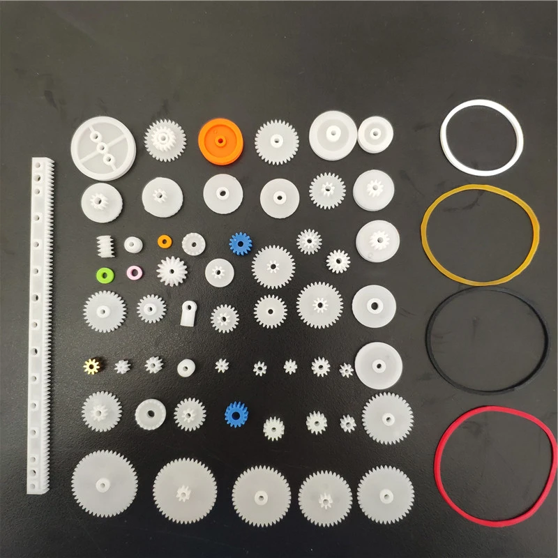 

Пластиковые шестеренки для сборки