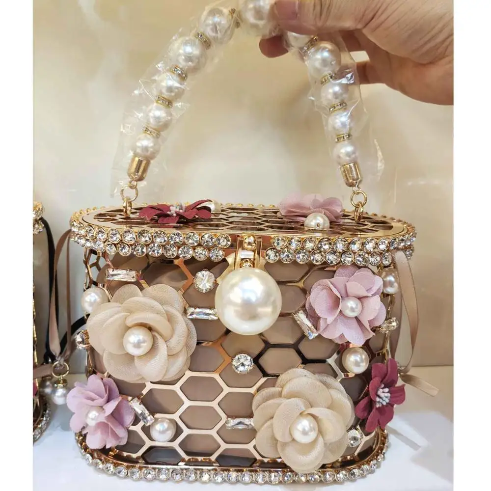 beige flower Модная вечерняя сумочка в коробке, сумочка-клатч с цветком из бриллиантов, роскошная акриловая Сумочка, вечерние сумочки для банкета, женская сумка на плечо - Цвет: beige flower
