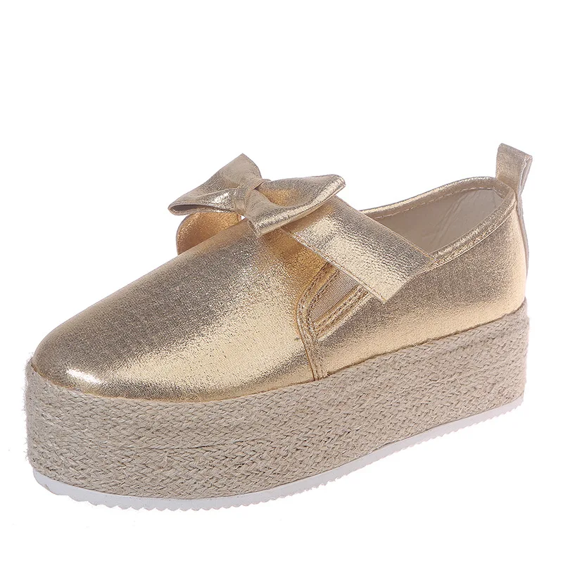 Женские замшевые кроссовки на платформе легкие сникерсы толстой подошве без