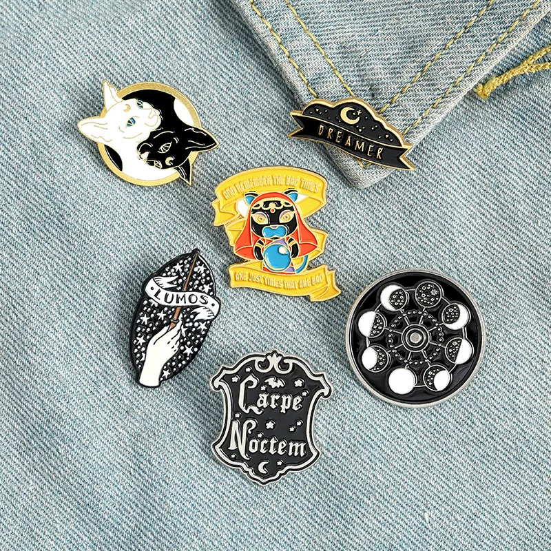 

Mysterious Night Enamel Pin Witch Cat Moon Curse Badge Custom Brooches Lapel Pin Jeans Shirt Bag Magic Witchcraft Jewelry Gift