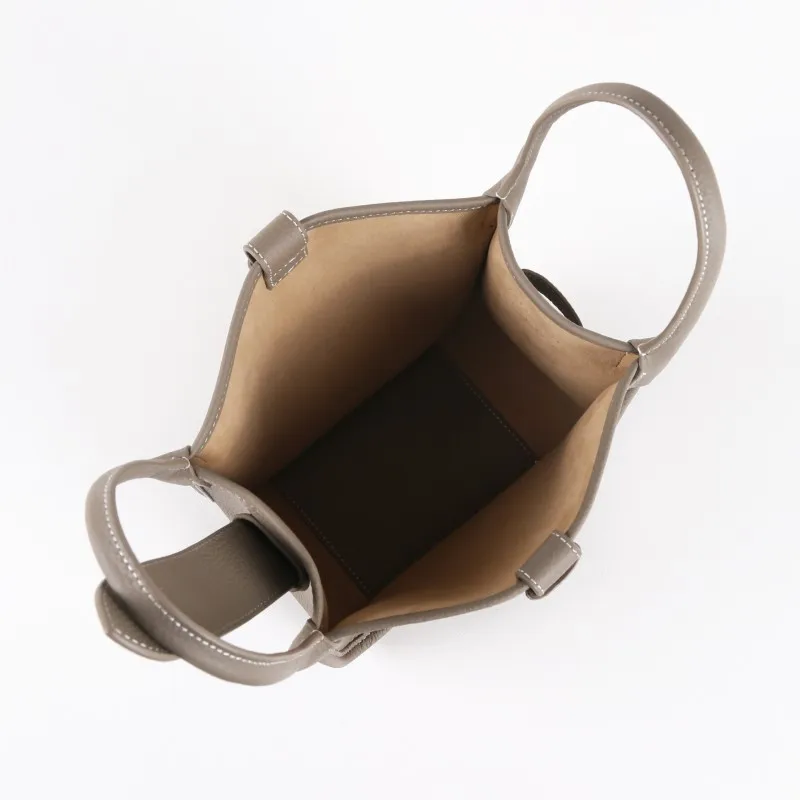 

Ladies Designer Genuine Leather Tote Vintage Casual Simple Bucket Bag 2021 New Style Womens Handbag Fashion Vegetable Basket Bag