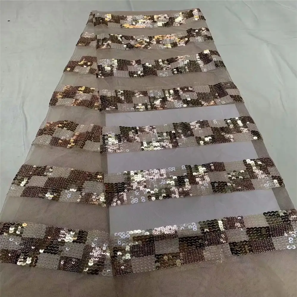 

2020 New Style African Lace Fabric Wholesale French Lace Fabric High Quality Nigerian Tulle Sequins Lace Fabric for wedding