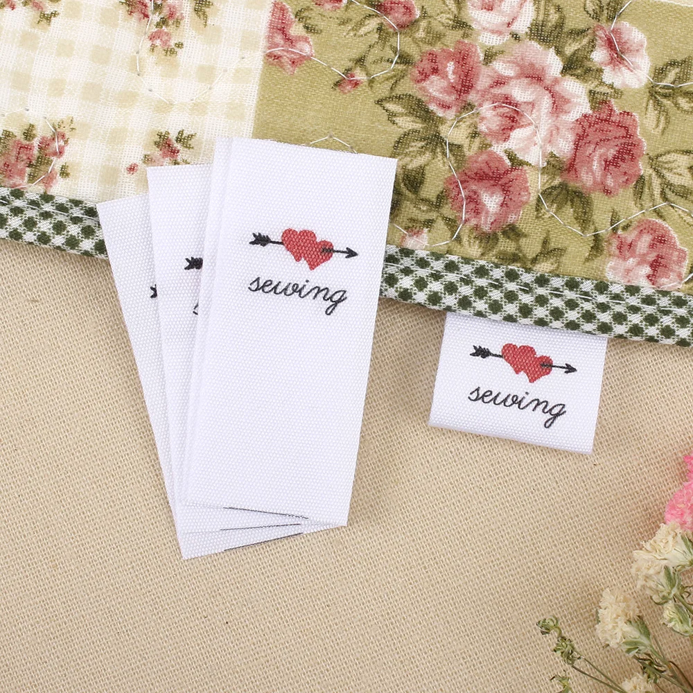 

Handmade, Heart, Fold Cotton Fabric, Sewing Labels, Sewing Knitting, Crochet Gift, Unique Gift, Personalised Gift (MD1055)