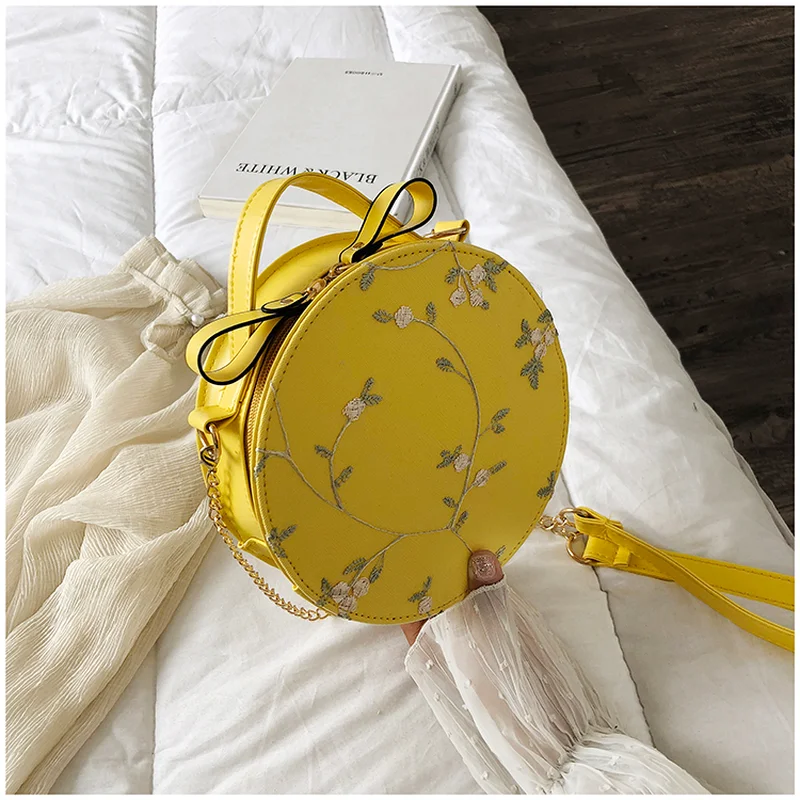 

Hot Sale Sweet Lace Round Handbags High Quality PU Leather Women Crossbody Bags Female Small Fresh Flower Chain Shoulder White
