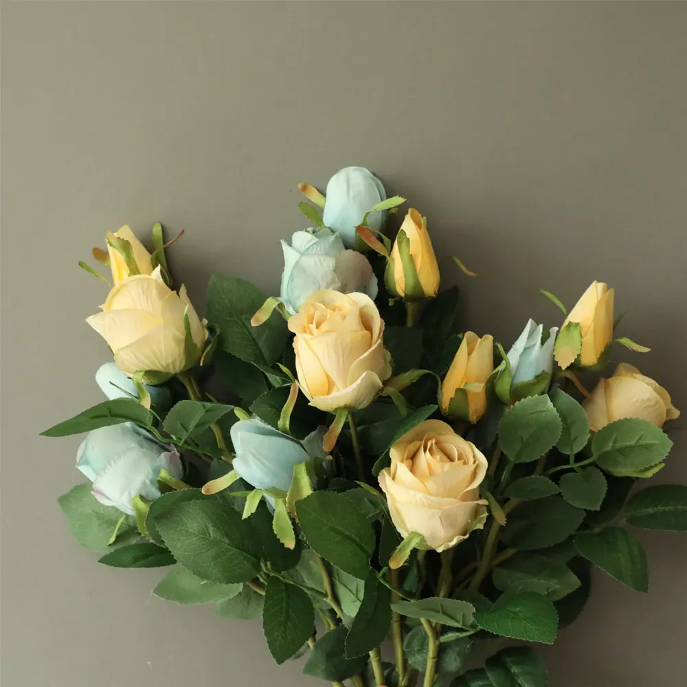 

5Pcs Roses Artificial Flowers Realistic Flowers Silk Rose Bouquet for Wedding Party Office Home Decor Fake Flower 48cm