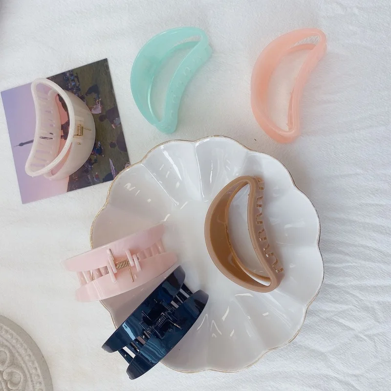 

Большая полая воздушная качественная клипса верхняя клипса для конского хвоста полукруглая клипса дикий зажим для захвата японские и коре...