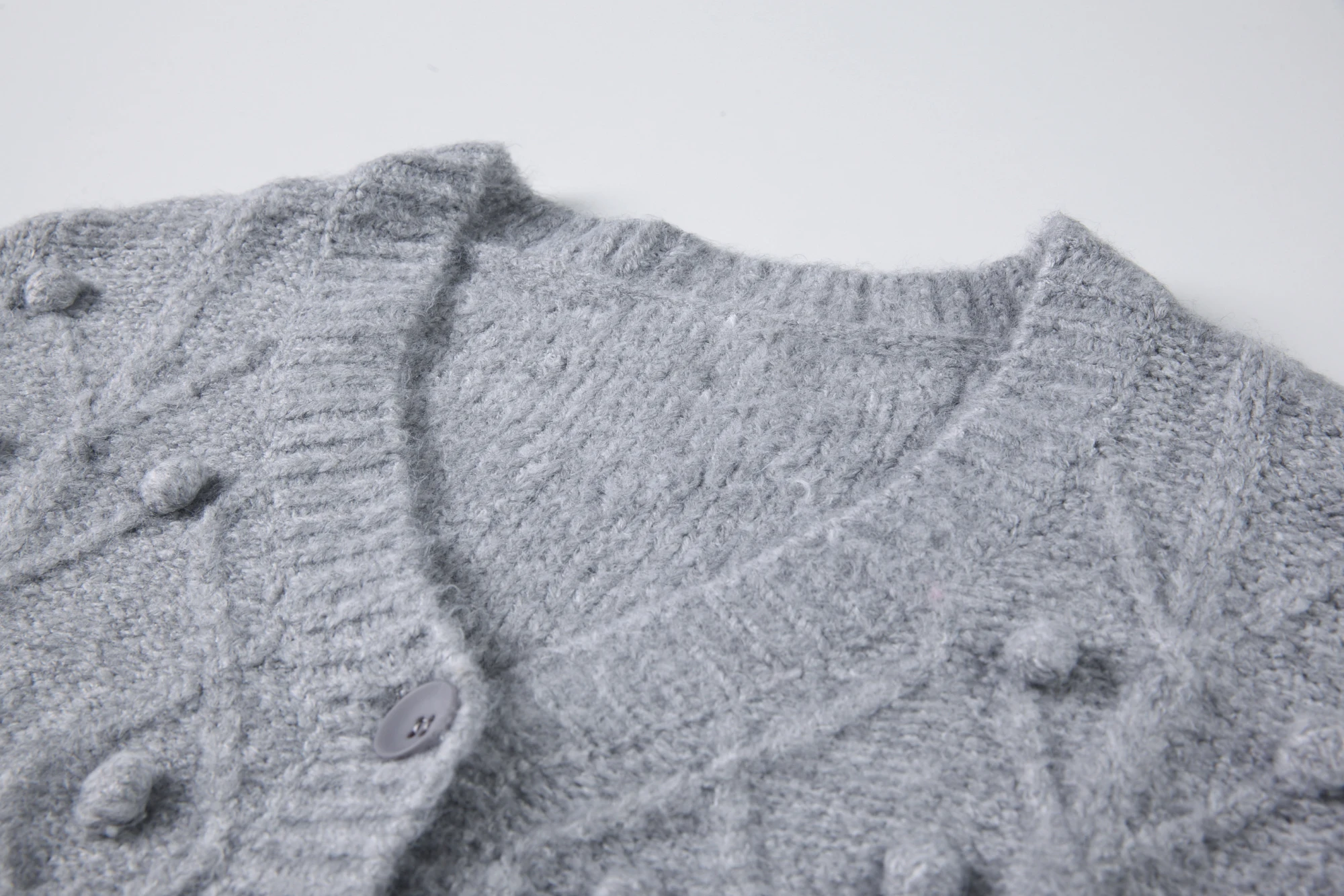 

Short Women Knitted Cardigan V Neck Long Sleeve Balls Sweater 2020 Autumn Casual Solid Single Breasted Female Cardigan Coat